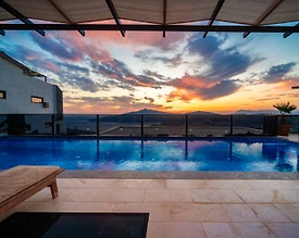 Kaş Bezirgan'da Deniz Manzaralı, Özel Havuzlu, Olanaklı Villa - 2