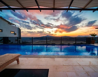 Kaş Bezirgan'da Deniz Manzaralı, Özel Havuzlu, Olanaklı Villa - 2