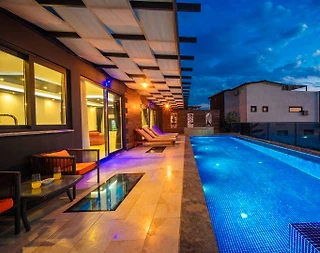 Kaş Bezirgan'da Deniz Manzaralı, Özel Havuzlu, Olanaklı Villa - 4