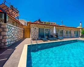 Kaş Bezirgan'da Otantik Tasarımlı, Özel Havuzlu, Saunalı Villa - 3