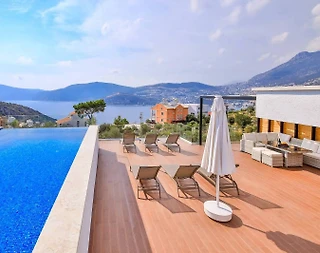 Kaş Bezirgan'da Panoramik Deniz Manzaralı, Özel Havuzlu, Şık Villa - 2