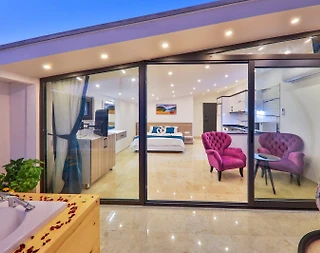 Kaş Bezirgan'da Sakin Konumda, 2 Kişilik, Kiralık Suit - 3