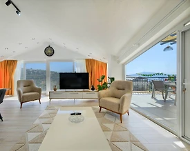 Kaş Bezirgan'da Sakin Konumda, 4 Kişilik, 2+1 Apart - 3