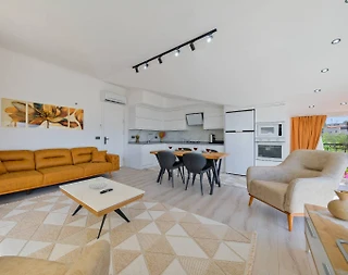 Kaş Bezirgan'da Sakin Konumda, 4 Kişilik, 2+1 Apart - 5