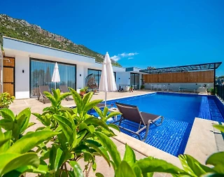 Kaş Bezirgan'da Sakin Konumda, Özel Havuzlu, 4 Kişilik Villa - 1