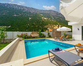 Kaş Bezirgan'da Sakin Konumda, Özel Havuzlu, 4 Kişilik Villa - 3
