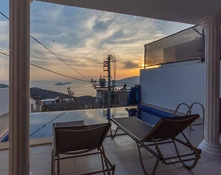 Kaş Bezirgan'da Sakin Konumda, Özel Havuzlu, Balayı Villası - 4