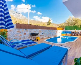 Kaş Bezirgan'da Sakin Konumda, Özel Havuzlu, Jakuzili Villa - 2