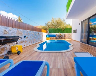 Kaş Bezirgan'da Sakin Konumda, Özel Havuzlu, Jakuzili Villa - 5