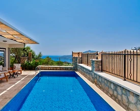 Kaş Bezirgan'da Sakin Konumda, Özel Havuzlu, Şık Villa - 2