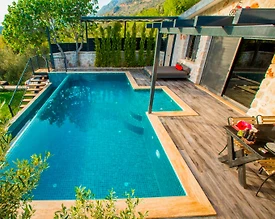 Kaş Bezirgan'da Yemyeşil Bahçeli, Özel Havuzlu, 1+1 Villa - 3