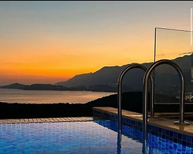 Kaş Andifli'de Muhteşem Deniz Manzaralı, Özel Havuzlu, Kiralık Villa - 2