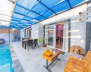 Kaş Çavdır'da Balayı Çiftlerine Uygun, Özel Havuzlu, 1+1 Villa - 1