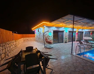 Kaş Çavdır'da Balayı Çiftlerine Uygun, Özel Havuzlu, Kiralık Villa - 1