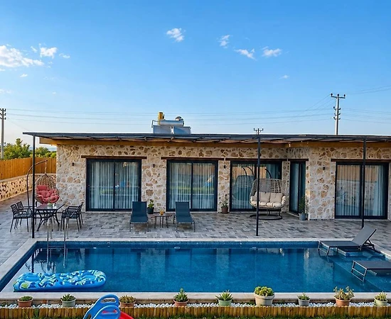 Kaş Çavdır'da Balayı Çiftlerine Uygun, Özel Havuzlu, Kiralık Villa - 1