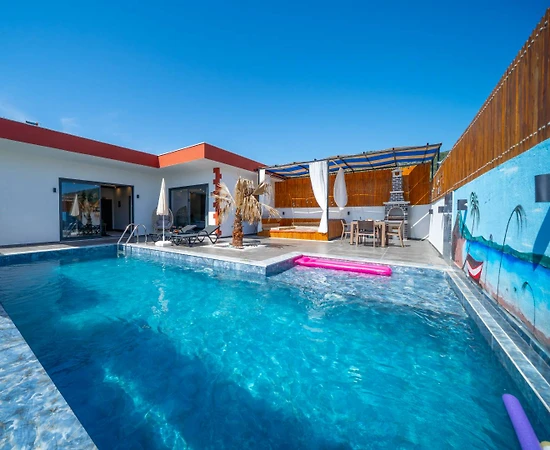 Kaş Çavdır'da Balayı Çiftlerine Uygun, Özel Havuzlu, Lüks Villa - 1