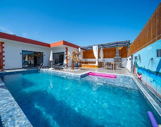 Kaş Çavdır'da Balayı Çiftlerine Uygun, Özel Havuzlu, Lüks Villa - 1