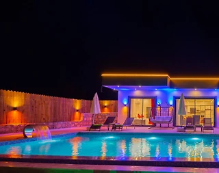Kaş Çavdır'da Çekirdek Ailelere Uygun, Özel Havuzlu, Konforlu Villa - 1