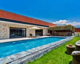 Kaş Çavdır'da Yeşillikler İçerisinde, Özel Havuzlu, Otantik Villa - 2