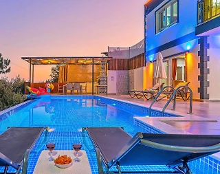 Kaş Çavdır'da Çekirdek Ailelere Uygun, Özel Havuzlu, Şık Villa - 4