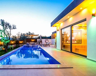 Kaş Çavdır'da Çocuk Oyun Alanlı, Özel Havuzlu, Korunaklı Villa - 4