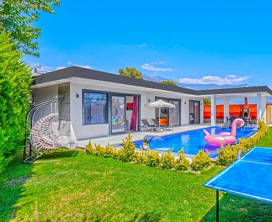Kaş Çavdır'da Doğa İçersinde, Özel Havuzlu, Konforlu Villa - 1