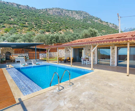Kaş Çavdır'da Doğa İle İç İçe, Özel Havuzlu, Balayı Villası - 1