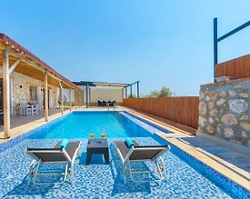 Kaş Çavdır'da Doğa İle İç İçe, Özel Havuzlu, Balayı Villası - 3