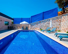 Kaş Çavdır'da Geniş Ailelere Uygun, Özel Havuzlu, Kiralık Villa - 2