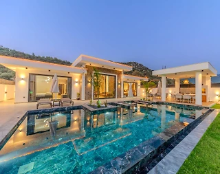 Kaş Çavdır'da Geniş Bahçeli, Özel Havuzlu, Saunalı Villa  - 3