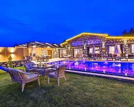 Kaş Çavdır'da Gözlerden Uzak Konumda, Özel Havuzlu, Taş Villa - 3