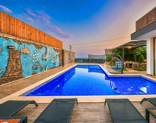 Kaş Çavdır'da Modern Tasarımlı, Açık ve Kapalı Havuzlu, Kiralık Villa - 3