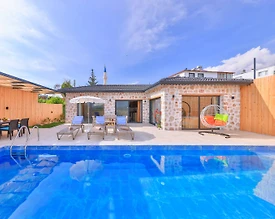 Kaş Çavdır'da Otantik Tasarımlı, Özel Havuzlu, Muhafazakar Villa - 3