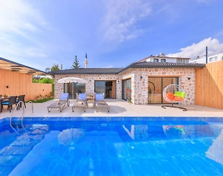 Kaş Çavdır'da Otantik Tasarımlı, Özel Havuzlu, Muhafazakar Villa - 3