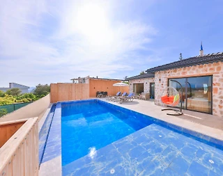 Kaş Çavdır'da Otantik Tasarımlı, Özel Havuzlu, Muhafazakar Villa - 4