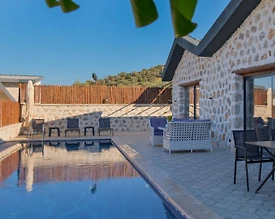 Kaş Çavdır'da Sakin Konumda, Özel Havuzlu, Balayı Villası - 3