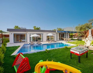 Kaş Çavdır'da Sakin Konumda, Özel Havuzlu, Olanaklı, Lüks Villa - 1