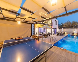 Kaş Çayköy'de Sakin Konumda, Özel Havuzlu, Konforlu Villa - 3