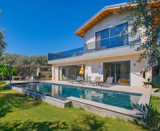 Kaş Çayköy'de Balayı Çiftlerine Uygun, Özel Havuzlu, Modern Villa - 1