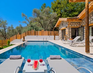 Kaş Çayköy'de Balayı Çiftlerine Uygun, Özel Havuzlu, Taş Villa - 4