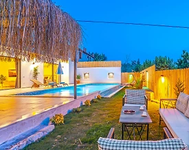 Kaş Çayköy'de Benzersiz Doğada, Özel Havuzlu, Jakuzili, Tatil Villası - 3