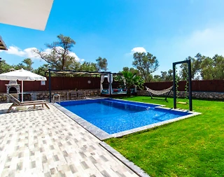 Kaş Çayköy'de Doğa İçerisinde, Özel Havuzlu, Bahçeli Villa - 3