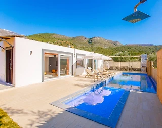 Kaş Çayköy'de Doğa İle İç İçe, Özel Havuzlu, 4 Kişilik Villa - 1