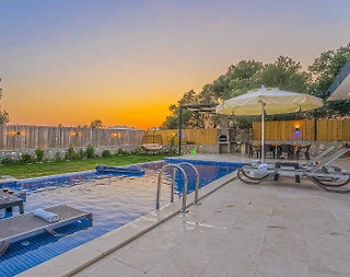 Kaş Çayköy'de Doğa İle İç İçe, Özel Havuzlu, Kiralık Villa - 5