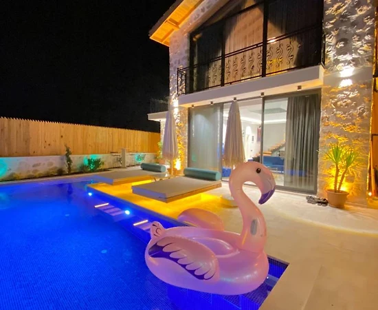 Kaş Çayköy'de Ferah Bahçe İçerisinde, Özel Havuzlu, Taş Villa - 1