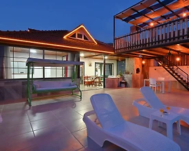 Kaş Çayköy'de Gözlerden Uzak Konumda, Özel Havuzlu, Jakuzili Villa - 3