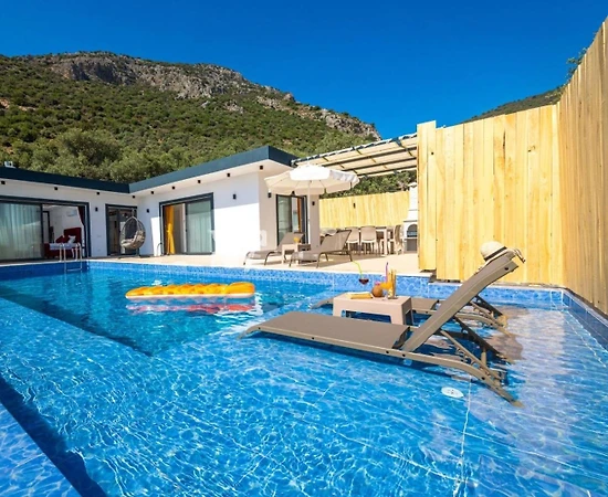 Kaş Çayköy'de Huzurlu Doğa İçerisinde, Özel Havuzlu, 5 Kişilik Villa - 1