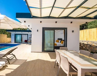 Kaş Çayköy'de Huzurlu Doğa İçerisinde, Özel Havuzlu, 5 Kişilik Villa - 4