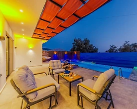 Kaş Çayköy'de Huzurlu Doğanın İçerisinde, Özel Havuzlu, Jakuzili Villa - 2