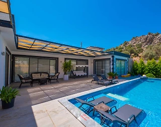 Kaş Çayköy'de Muhteşem Doğada, Özel Havuzlu, Muhafazakar Villa - 1